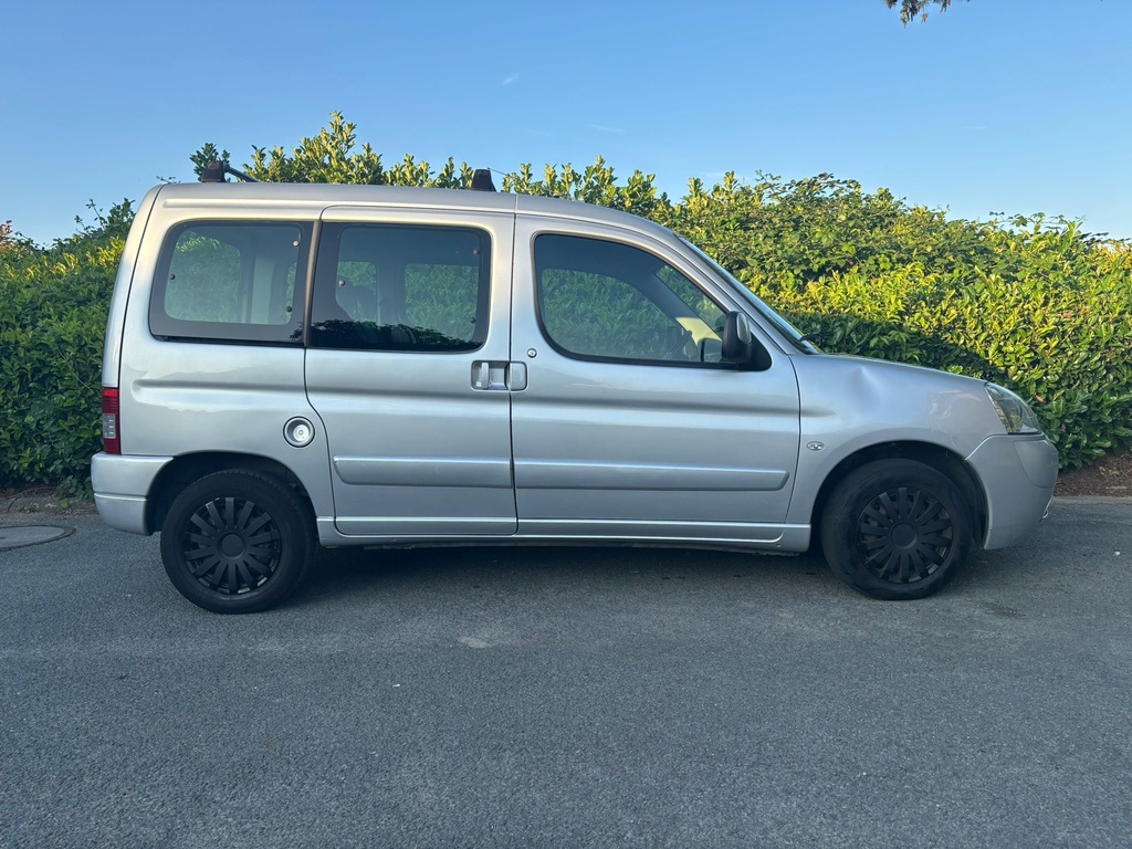 Citroën Berlingo 1.4 Essence 2007 Euro 4 133.000km Airco 2ème propriétaire