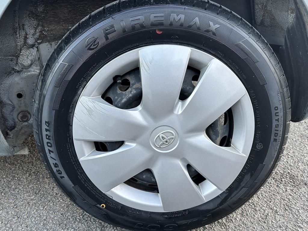 Toyota Yaris 1.0 Essence 2008 Euro 4 55000km 1ère propriétaire