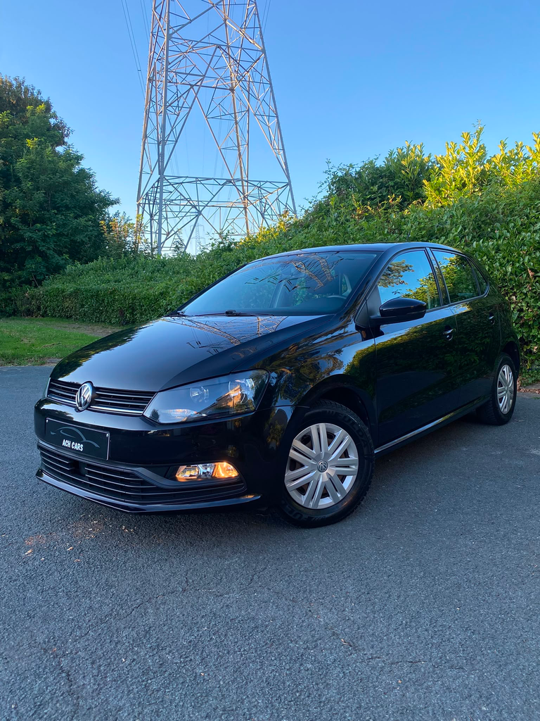 Volkswagen Polo 1.0 Essence 2015 €6b 140.000km Airco digital Écran