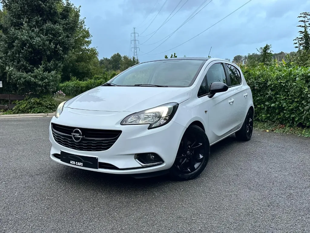 Opel Corsa E Black-Édition 1.4 Essence 2015 €6b 88.000km Airco
