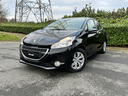 Peugeot 208 1.2 Essence 2012 59 000km ! Carnet complet