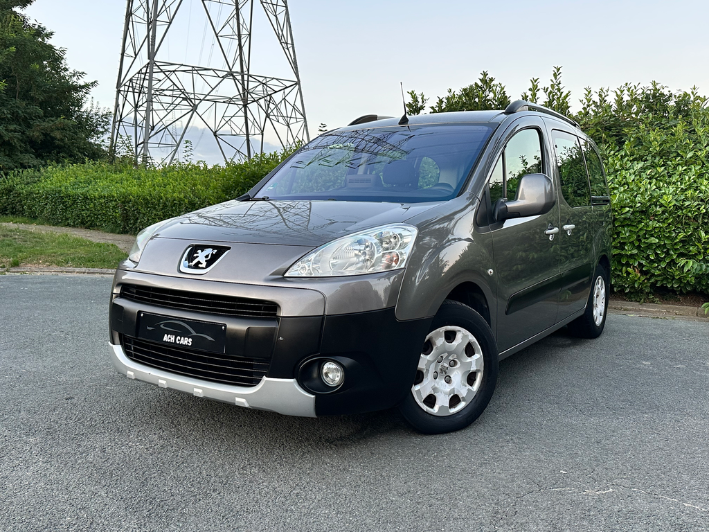 Peugeot Partner 1.6 Essence 2012 Euro 5b 149.000km Airco GPS