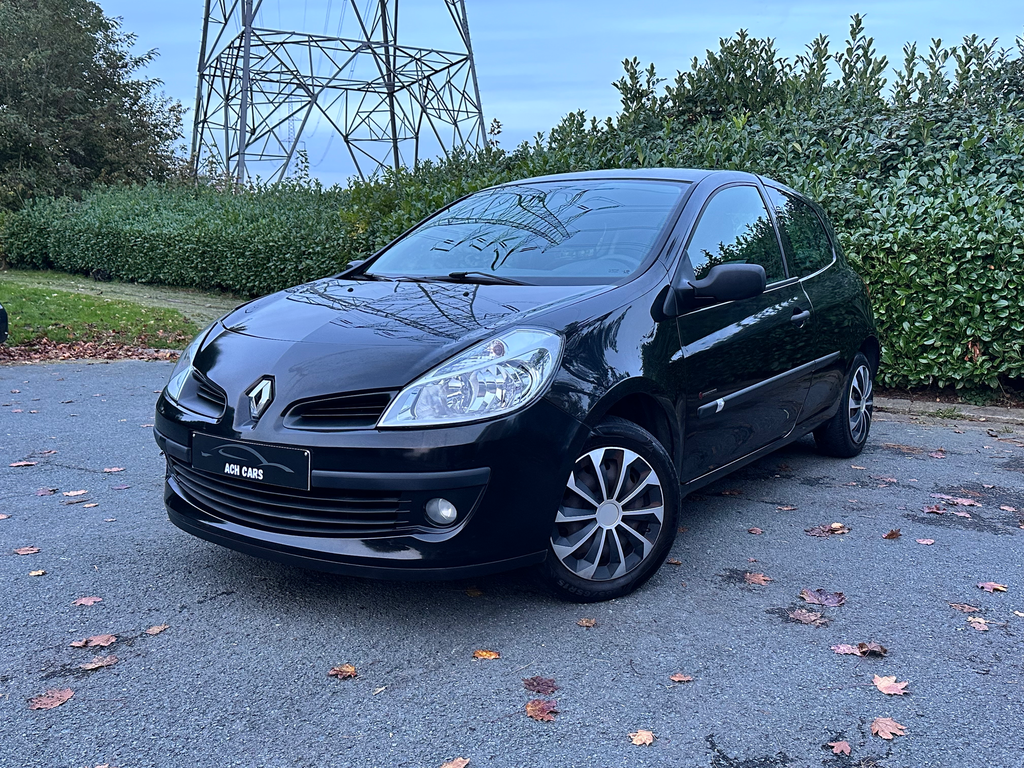 Renault Clio III 1.2 Essence 2009 Euro 4 134.000km 2eme propriétaire